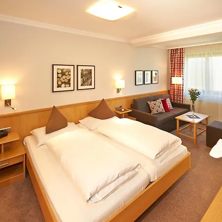 Waidmannsheil Szálloda 4*