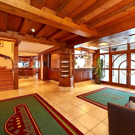 فندق Waidmannsheil 4*